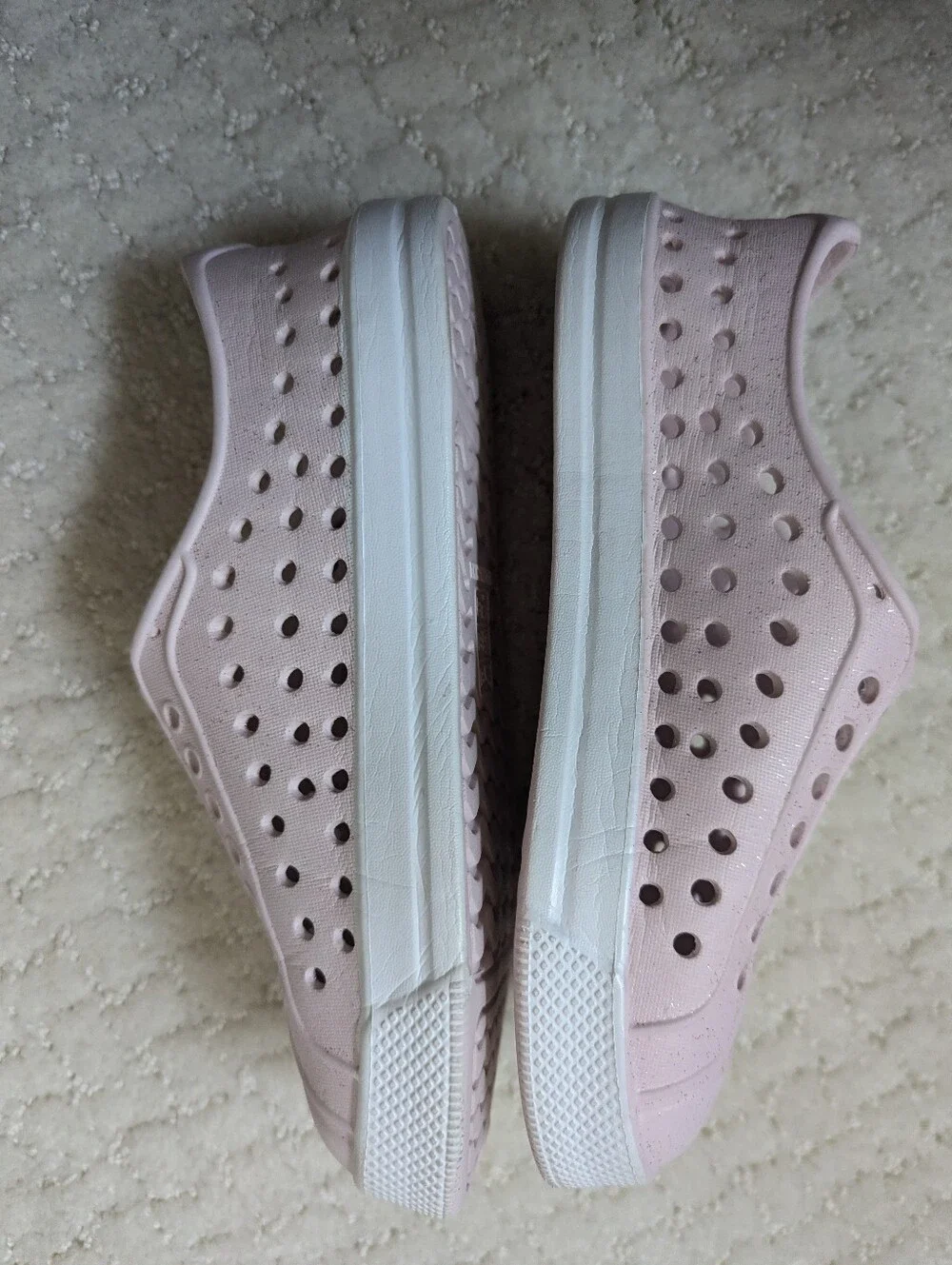 Lily & Dan (Aldi Brand)  Light Pink Slip-On Water Shoes for Kids Size 11/12